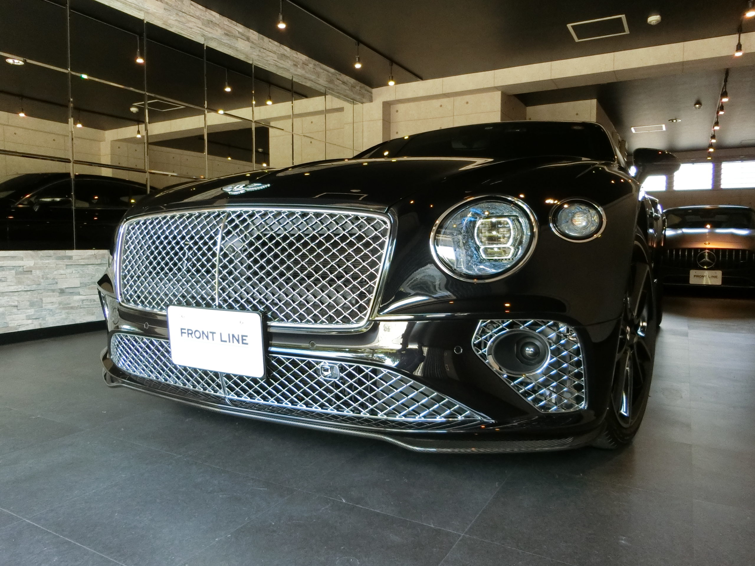 BENTLEY<br/>CONTINENTAL GT V8 4WD Mulliner Driving＆Technology Spec.