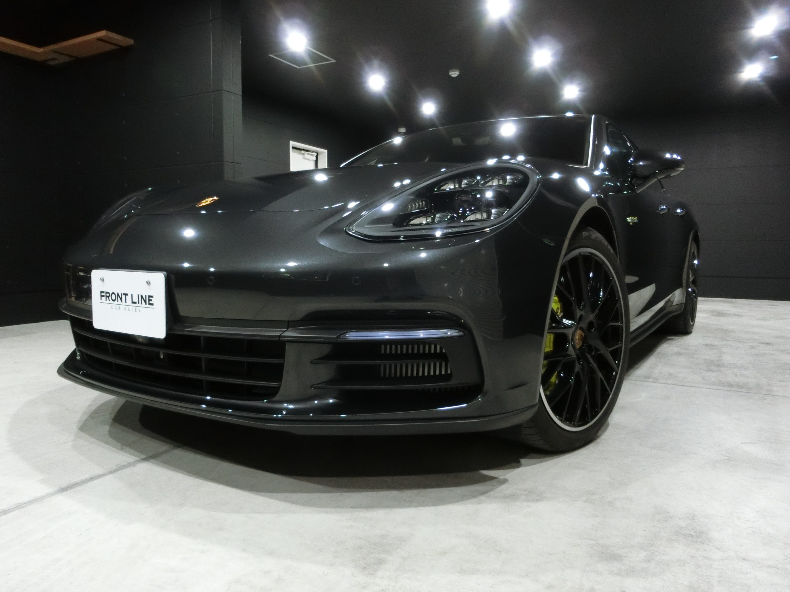PORSCHE</br>Panamera 4 E Hybrid Sport Turismo